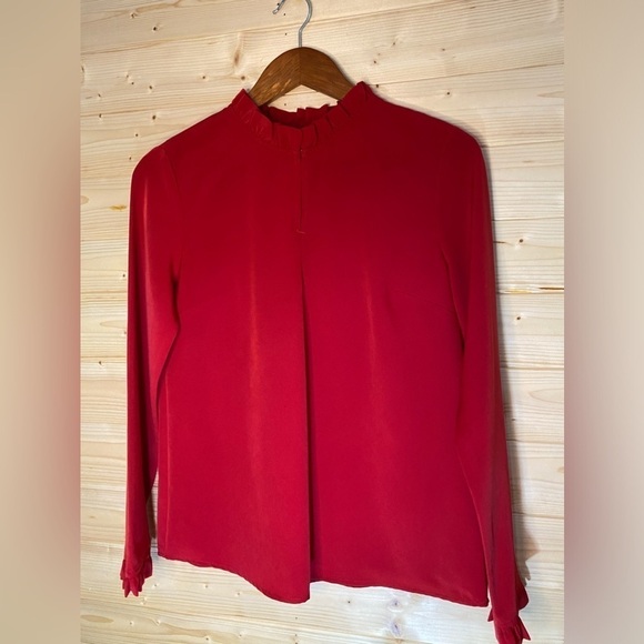 Banana Republic Factory Tops - ELEGANT Red XS Banana Republic Long Sleeve Ruffle Cuff & Neckline Detail…